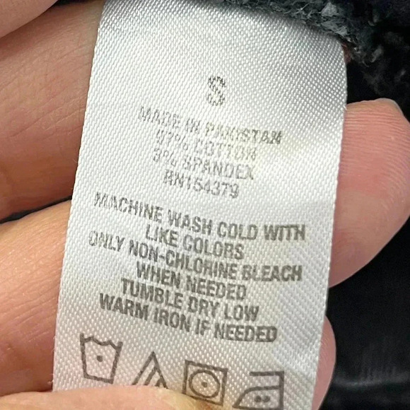 Aeropostale black denim croppedd jacket key w pockets distressed, button front - Picture 7 of 8